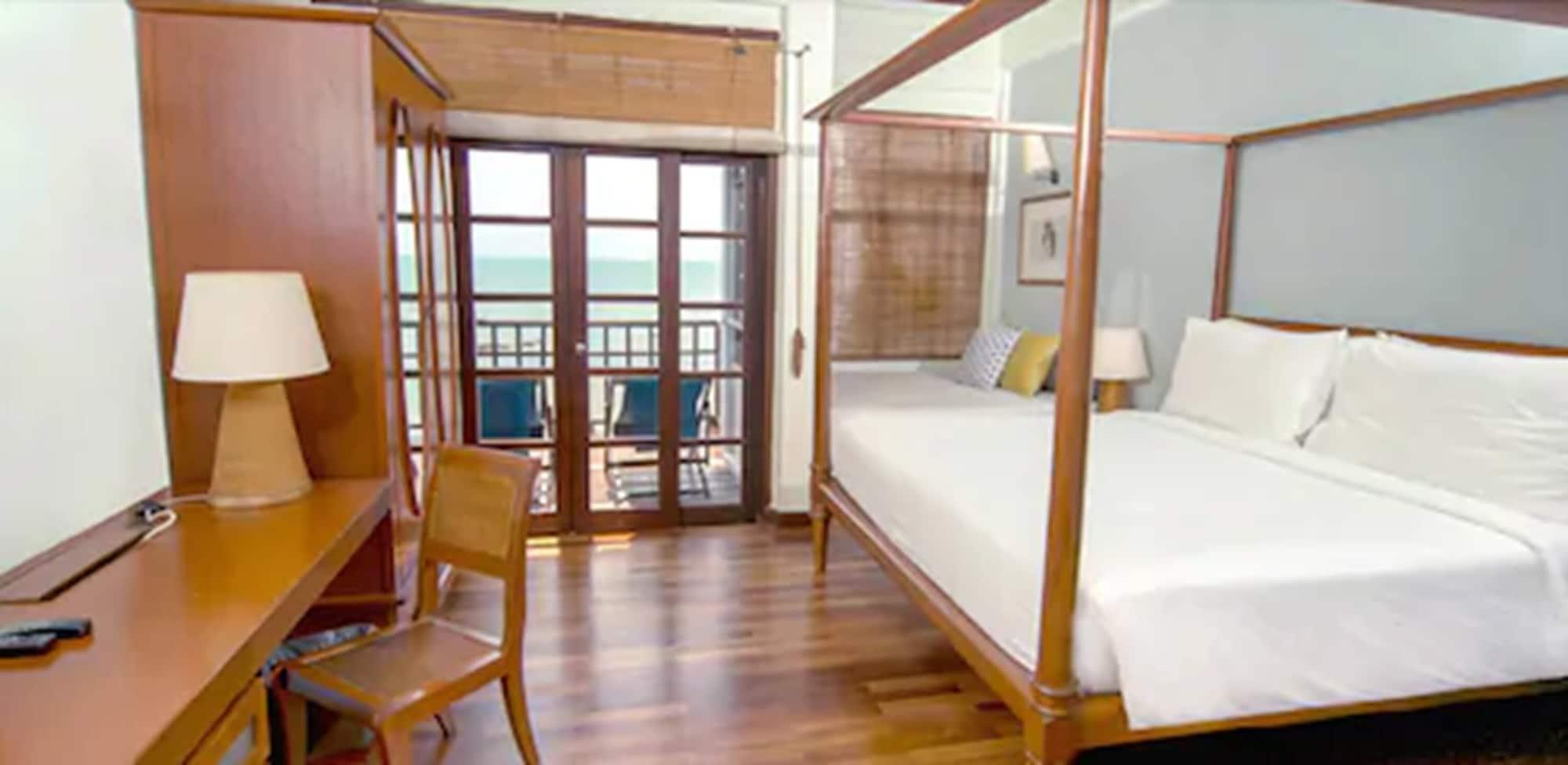 מלון Avillion פורט דיקסון מראה חיצוני תמונה A room at the hotel
