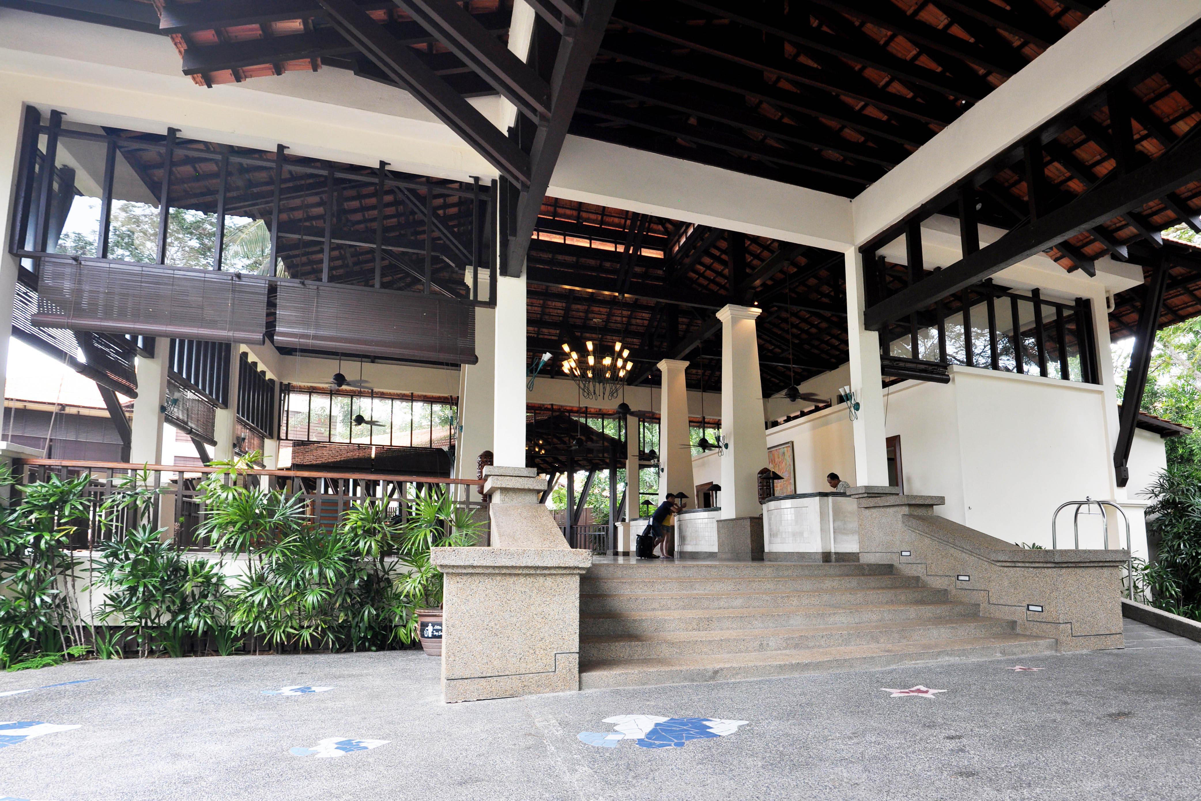 מלון Avillion פורט דיקסון מראה חיצוני תמונה The lobby of the hotel