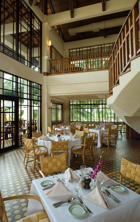 מלון Avillion פורט דיקסון מראה חיצוני תמונה The restaurant at the hotel