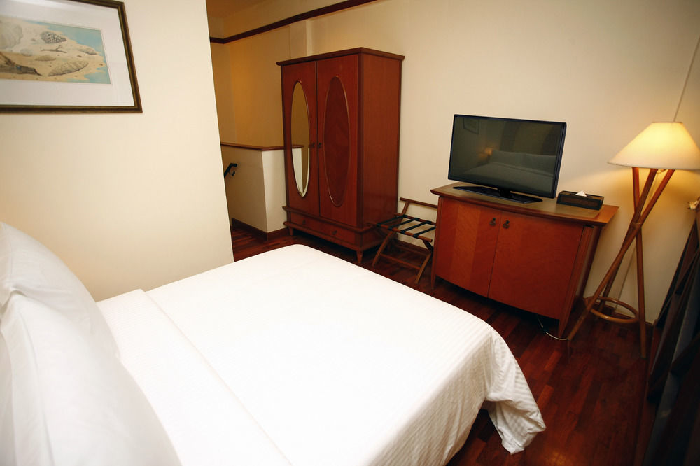 מלון Avillion פורט דיקסון מראה חיצוני תמונה A room at the hotel