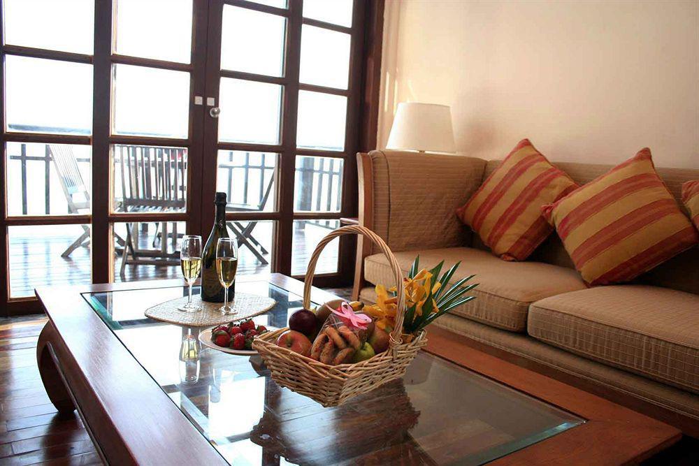 מלון Avillion פורט דיקסון מראה חיצוני תמונה A living room at the hotel